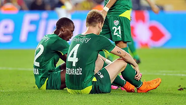 Bursaspor küme düştüğü sezonu hatırlatıyor