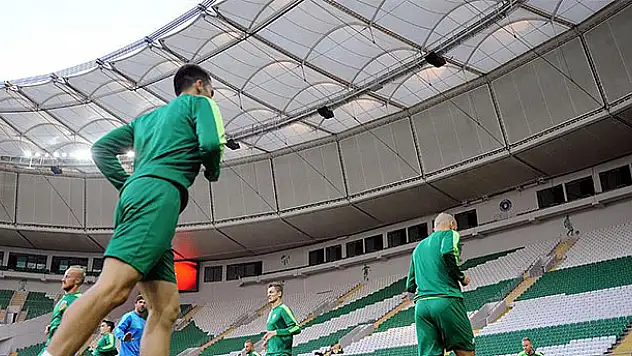 Bursaspor Sivasspor'a 'Timsah Arena'da hazırlanıyor