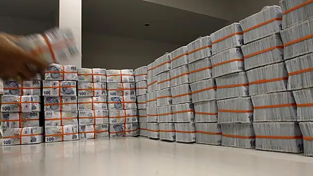 Bütçe ocak ayında fazla verdi