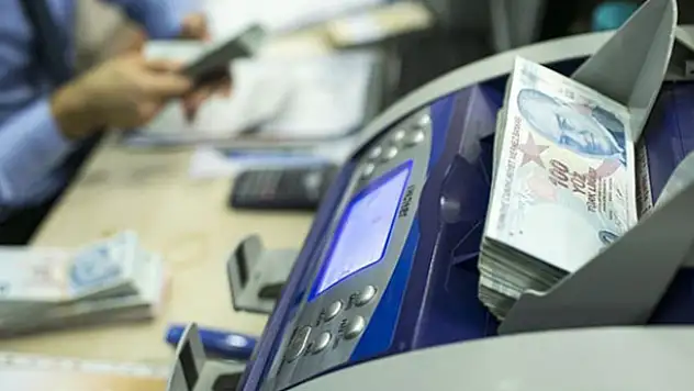 Bütçe ocakta 5,1 milyar dolar fazla verdi