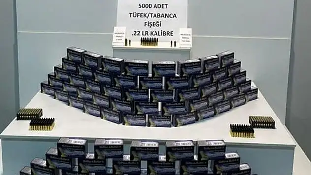 Büyük İstanbul Otogarı'nda 5 bin fişek ele geçirildi

