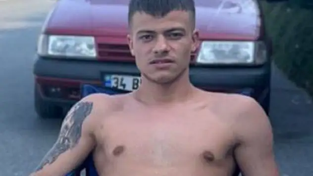 Büyükçekmece'de ihbara giden polis memurunu şehit eden 20 yaşındaki saldırganın 32 suç kaydı olduğu ortaya çıktı