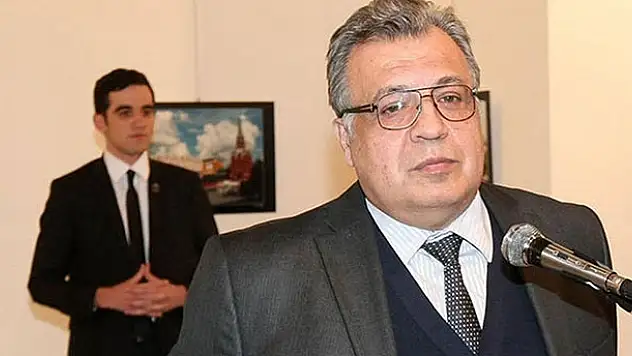 Büyükelçi Karlov suikastinde flaş gelişme