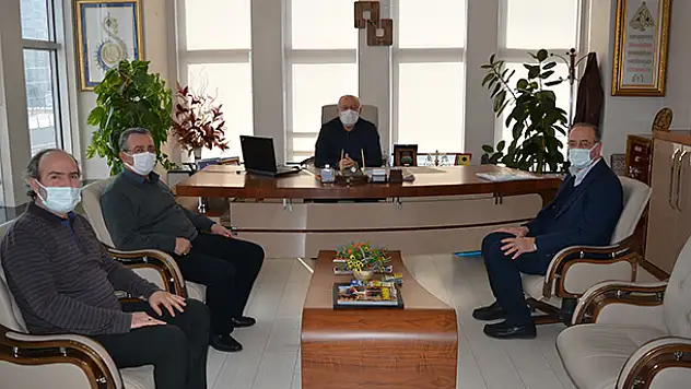 Büyükhelvacıgil'den  Yeni Meram'a ziyaret