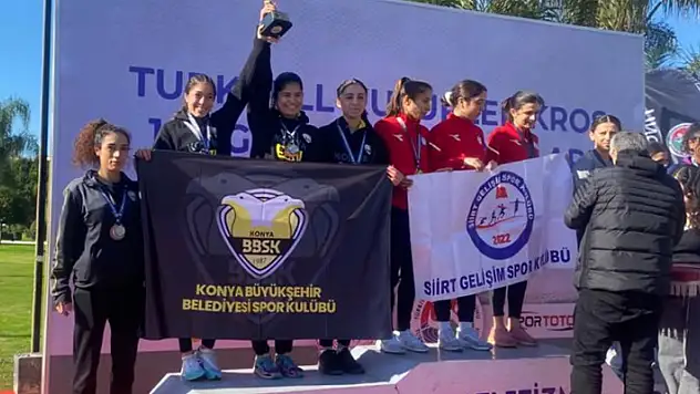 Büyükşehir Atletizm Takımı ikinci oldu