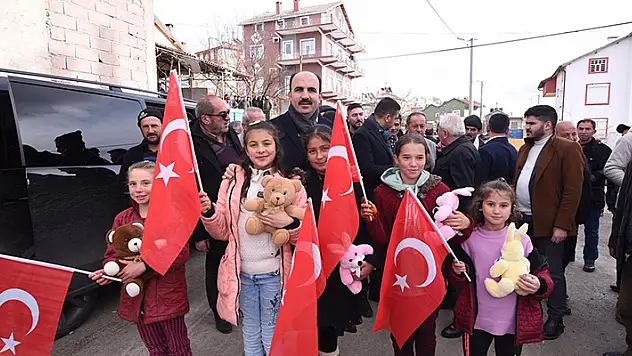 Büyükşehir Belediye Başkanı Altay'dan Bozkır'a ziyaret
