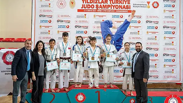 Büyükşehir Belediyespor judoda rakiplerine göz açtırmıyor
