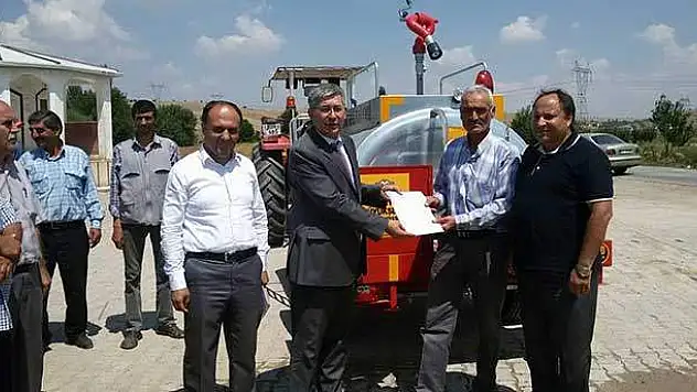 Büyükşehir'den Beyşehir'e Su Tankeri Desteği