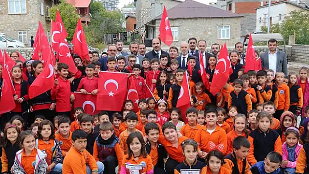 Büyükşehir'in eğitim yardımı ödemeleri 15 Kasım'da başlıyor 