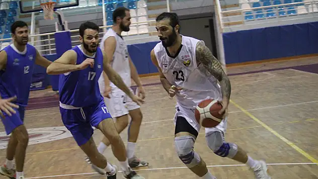 Büyükşehir sezona yenilgiyle başladı
