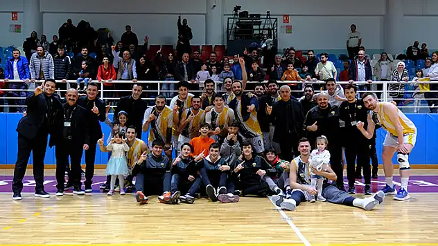 BÜYÜKŞEHİR TBL'Yİ İSTİYOR
