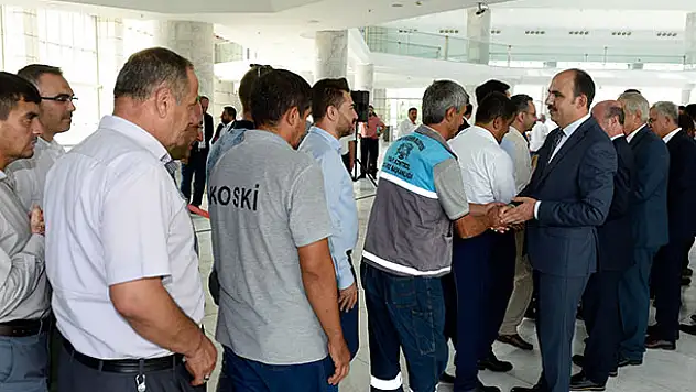 Büyükşehir ve merkez ilçe belediyeleri bayramlaştı