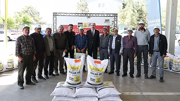 Büyükşehir'den 80 ton Macar Fiği desteği