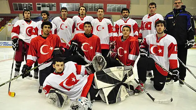 Buz Hokeyi Milli Takımı İstanbul'da toplanacak