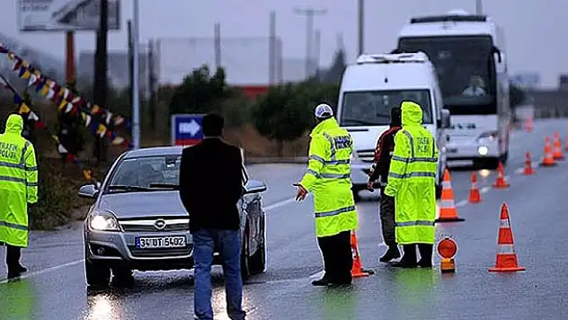 Çakar lambaya 192 TL ceza geliyor!