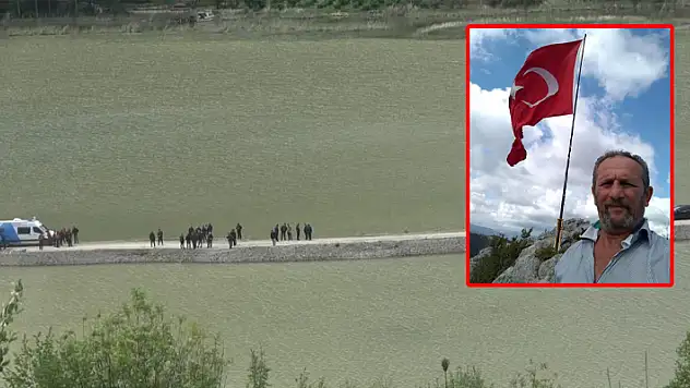 Çakıl ocağında baraja devrilen kamyonun sürücüsü hayatını kaybetti
