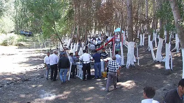 Çakmak Bağları mesire alanı hizmete açıldı