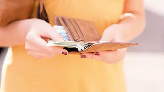 Çalışan annelere destek! En az 7 bin 824 lira...