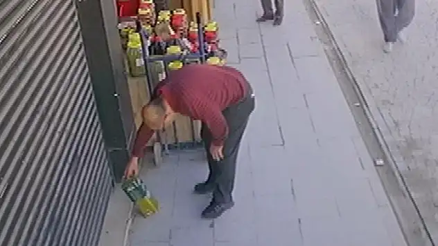 Çalmadan önce zeytinyağının son kullanma tarihine bakan hırsız pes dedirtti
