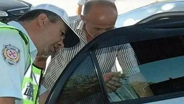 Cam filmin yasaklanmasının ardından trafikte denetimler başladı