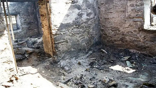 Çamaşır makinesi bomba gibi patladı: 2 ölü!