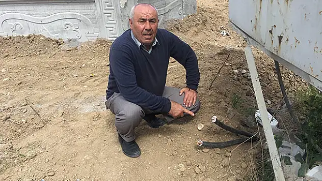 Caminin trafoya bağlanan yüksek gerilim kablosu çalındı