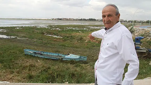 Can çekişen Beyşehir Gölü, ismini aldığı Beyşehir'den uzaklaşıyor