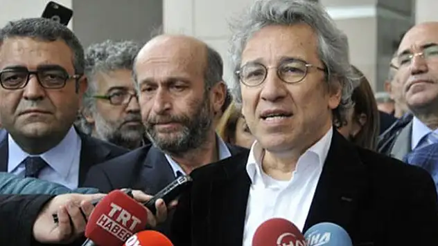 Can Dündar'a silahlı saldırı girişimi-Can Dündar'dan saldırı sonrası ilk açıklama