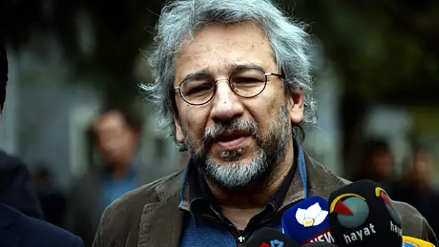 Can Dündar hakkında yakalama kararı