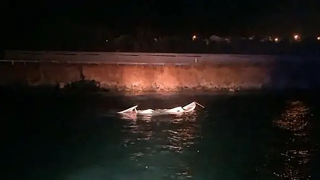 Çanakkale açıklarında tekne battı 1 ölü