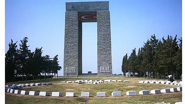 Çanakkale'deki törenlerde Şehitler Abidesinin ziyaretçilere kapatılması