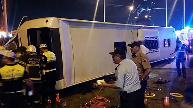Çanakkale-Konya seferini yapan otobüs kaza yaptı!