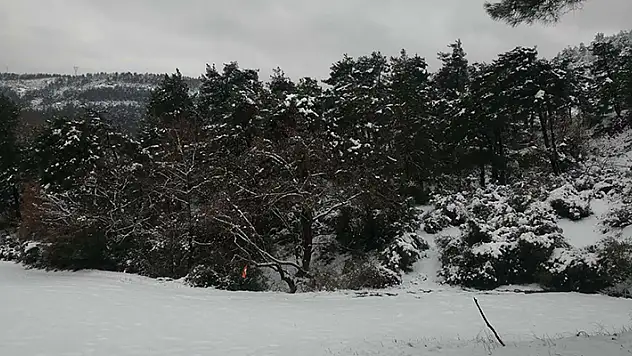 Çanakkale'nin yükseklerinde kar yağışı etkili oldu

