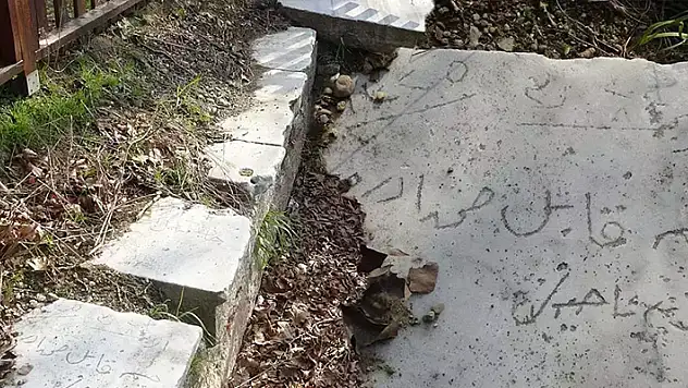 Çanakkale Savaşı'ndan kalma! Mermerlerin üzerinde 109 yıllık iz
