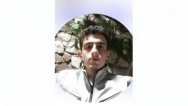 Çanakkale'de 19 yaşındaki genç, motosiklet kazasında hayatını kaybetti