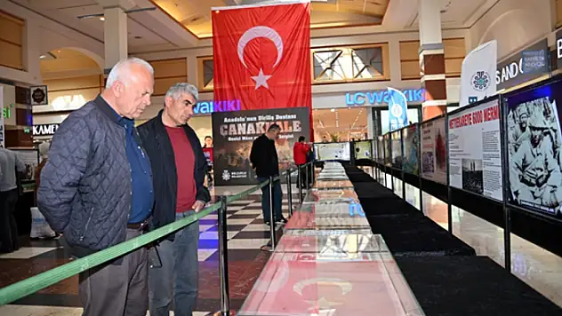 Çanakkale'den gelen gezici müze Konya'daki bu AVM'lerde vatandaşların ziyaretine açıldı
