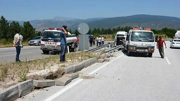 Çankırı'da kaza: 2 ölü, 3 yaralı