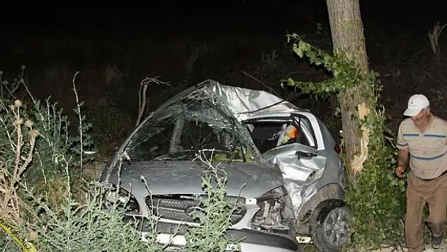 Çankırı'da trafik kazası: 2 ölü, 1 yaralı