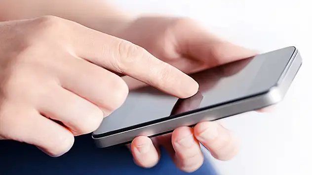 Canlı bombanın üzerinden kimliğiniz çıktı deyip dolandırdılar