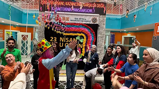 Çare'de 23 Nisan Coşkusu