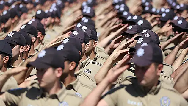 Çarşı ve mahalle bekçileri için aranan şartlar belli oldu