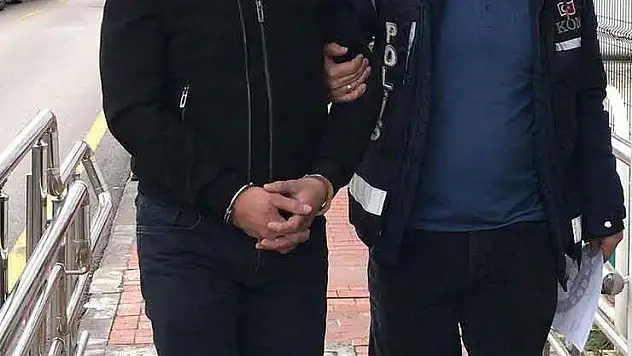 'Casperlar' suç örgütü soruşturmasında 9'u polis 17 zanlı gözaltında