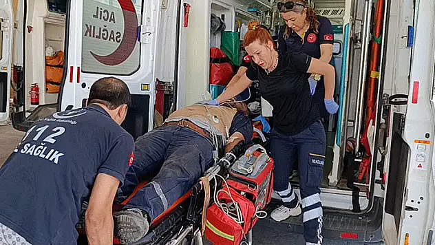 Çatıdan düşen işçi hayatını kaybetti