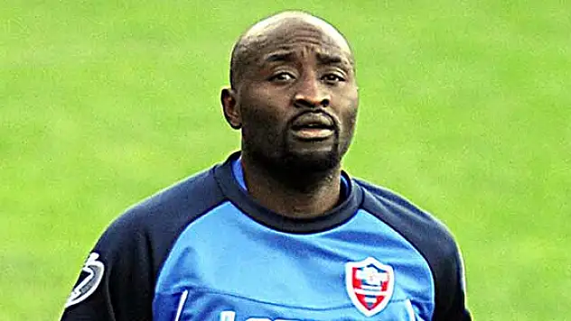 Çaykur Rizespor'da Lualua ile yollar ayrıldı
