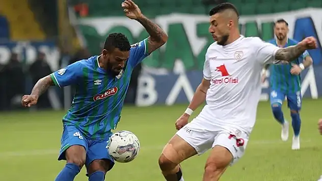 Çaykur Rizespor, Süper Lig'e yükseldi, Altınordu küme düştü

