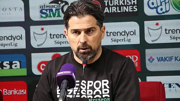 Çaykur Rizespor Teknik Direktörü İlhan Palut: 1 Puan önemli