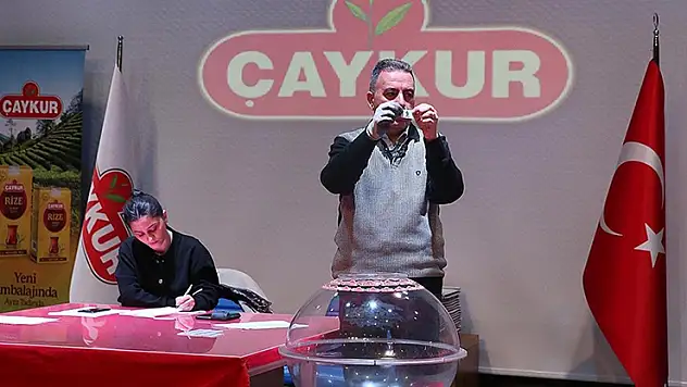 ÇAYKUR'a alınacak 1500 mevsimlik işçi için kura çekildi