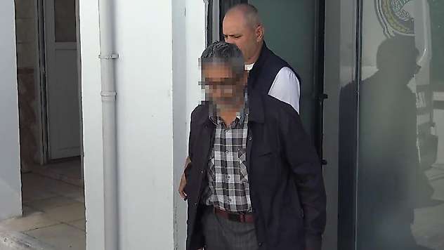 Cebinden çıkanlar şaşırttı: Dilenci sınır dışı edildi