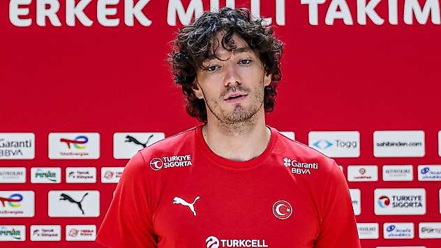 Cedi Osman: 2'de 2 yapmak istiyoruz