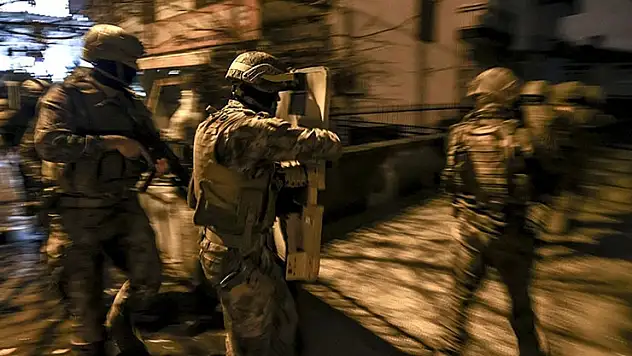 Çekmeköy'de uyuşturucu operasyonu: Polis memuru şehit oldu